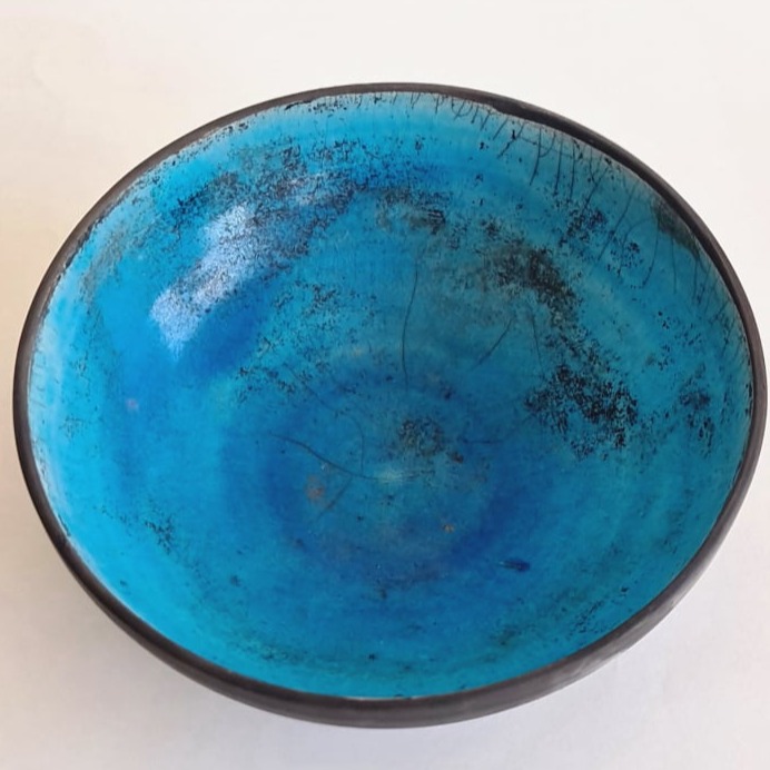 Schale mit Raku-Glasur